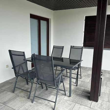 Golf Und Thermen Ferienhaus Golfblick Bad Loipersdorf Gillersdorf Exterior foto