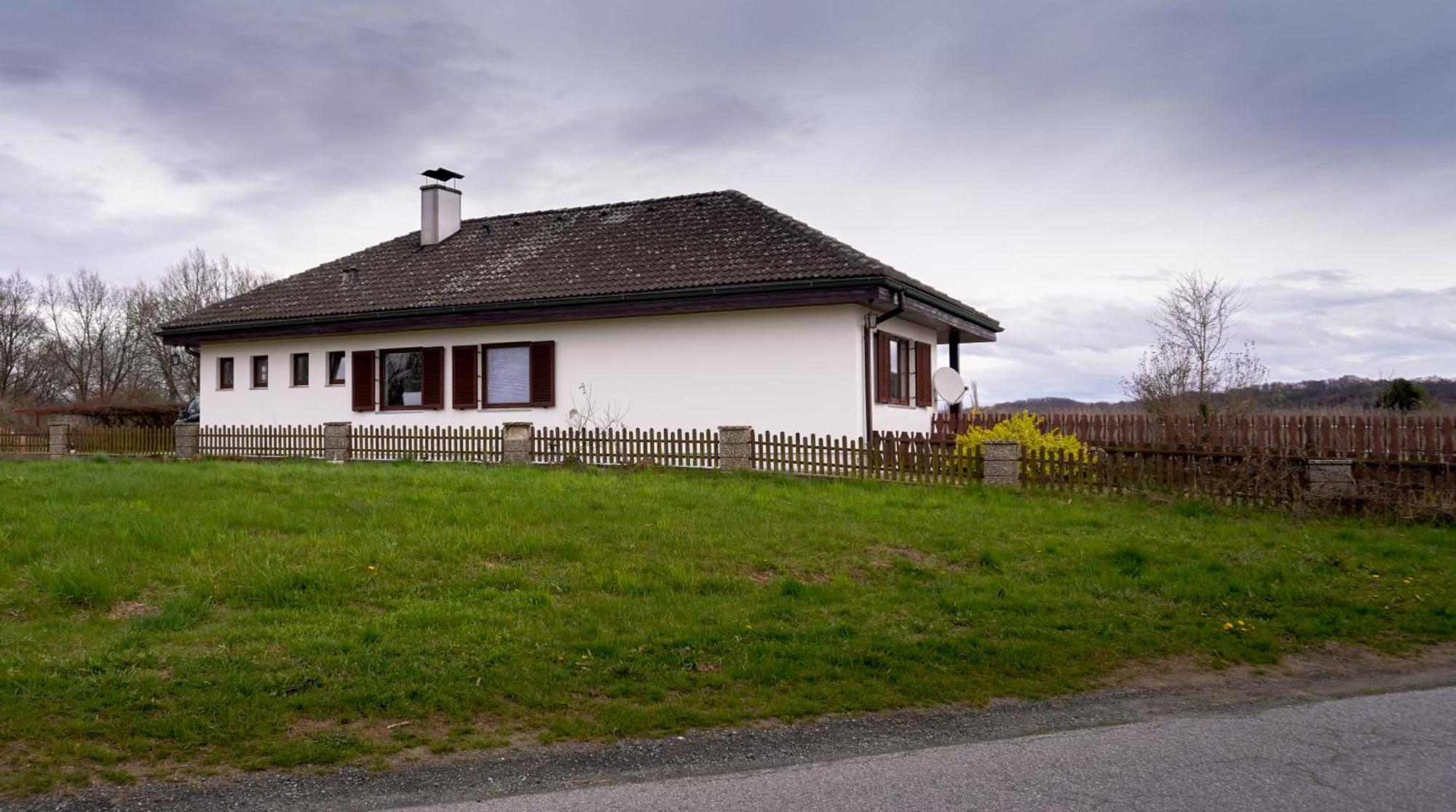 Golf Und Thermen Ferienhaus Golfblick Bad Loipersdorf Gillersdorf Exterior foto